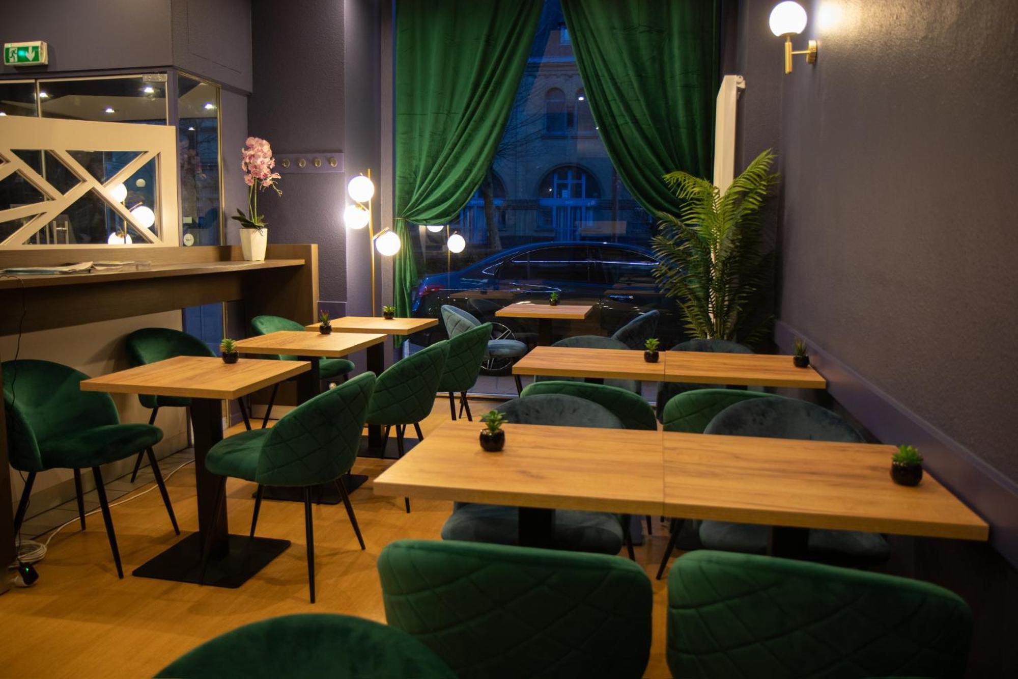 Hotel Bristol Metz Centre Gare Экстерьер фото